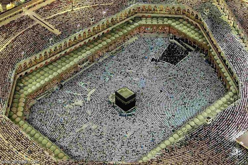 14 GECE GÜN EKONOMİK UMRE (KABE'YE YAKIN OTEL)