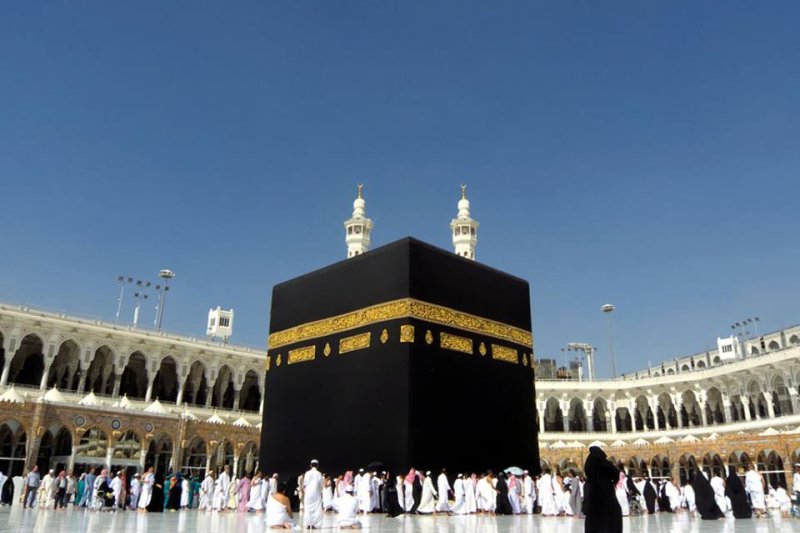 9 GECE GÜN EKONOMİK UMRE (KABE'YE YÜRÜME MESAFESİNDE OTEL)